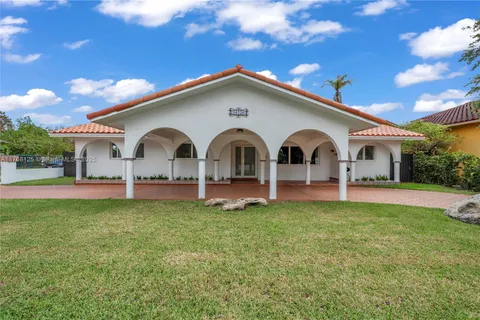 10250 SW 28th St, Miami FL 33165