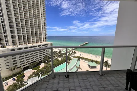 16485 Collins Ave # 1534, Sunny Isles Beach FL 33160