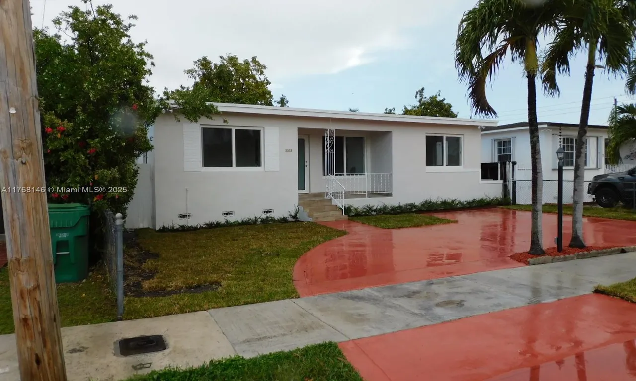 3333 SW 89th Ave, Miami FL 33165