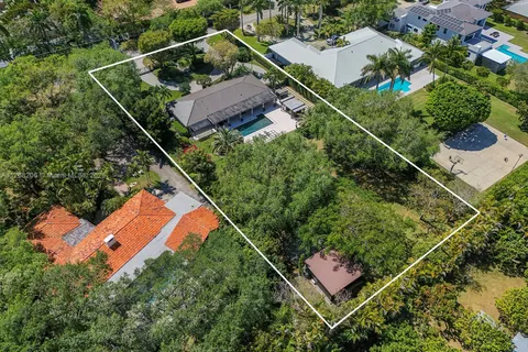 6401 SW 96th St # 0, Pinecrest FL 33156