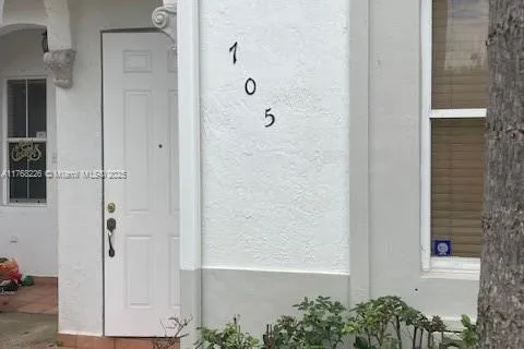 5450 NW 107th Ave # 705, Doral FL 33178