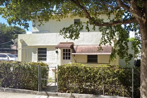 404 SW 5th Ave # A2, Miami FL 33130
