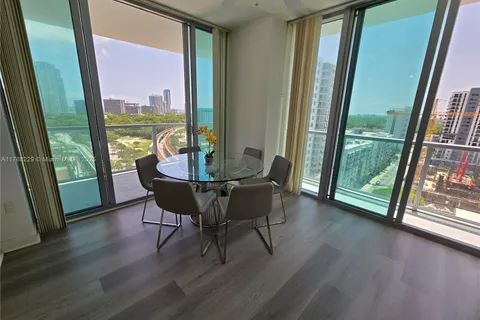 79 SW 12th St, Miami FL 33130