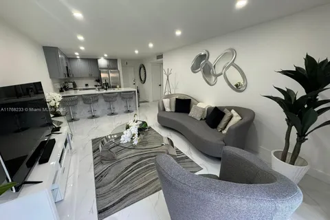 4920 NW 79th Ave # 113, Doral FL 33166