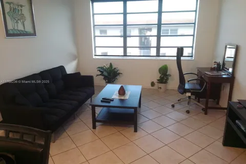 13390 NE 7th Ave # 207, North Miami FL 33161