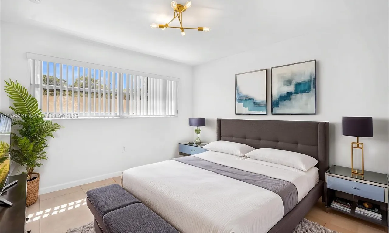 11840 NE 19th Dr # 3, North Miami FL 33181