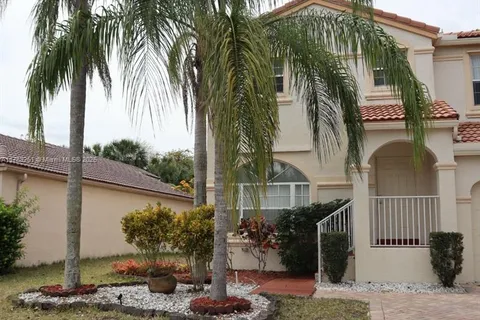 1498 NW 153rd Ln, Pembroke Pines FL 33028