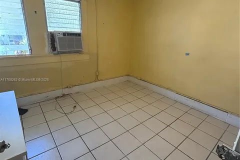 404 SW 5th Ave # B2, Miami FL 33130