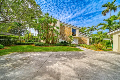 14540 Sailfish Dr, Coral Gables FL 33158