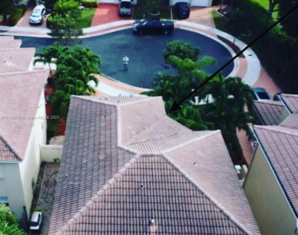 4318 NW 113th Pl, Doral FL 33178