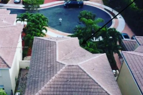 4318 NW 113th Pl, Doral FL 33178