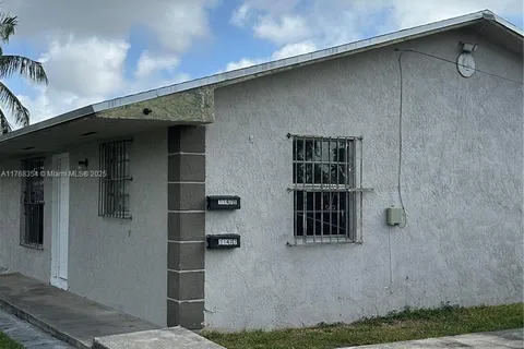 11477 SW 215th St # 11477, Miami FL 33189
