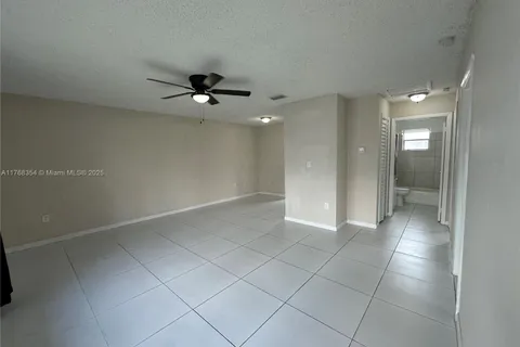 11477 SW 215th St # 11477, Miami FL 33189