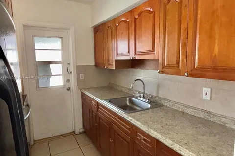 930 SW 22nd Ave, Miami FL 33135