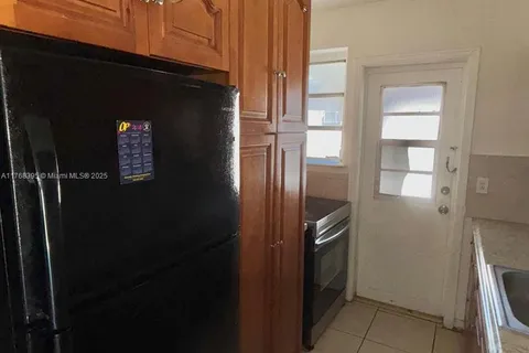 930 SW 22nd Ave, Miami FL 33135