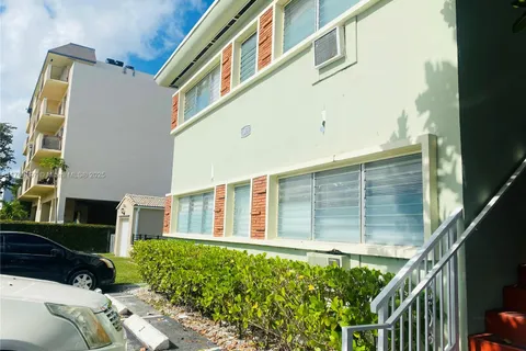1955 Normandy Dr # 3, Miami Beach FL 33141