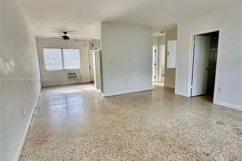 1955 Normandy Dr # 3, Miami Beach FL 33141