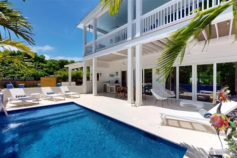 105 Carroll # 1, Islamorada FL 33036