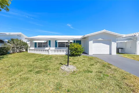 1903 SW 22nd Ave, Boynton Beach FL 33426