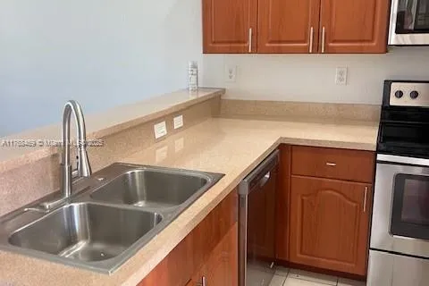 6057 SW 19th Pl # 6057, North Lauderdale FL 33068