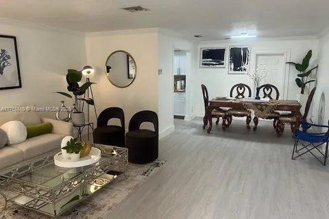 2630 NW 44th Ter, Lauderhill FL 33313