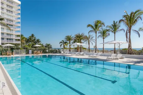 611 Ocean Dr # 9E, Key Biscayne FL 33149
