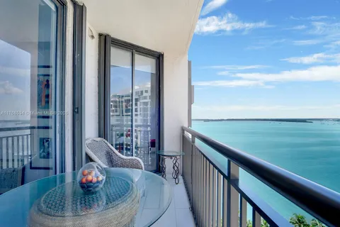 540 Brickell Key Dr # 1817, Miami FL 33131