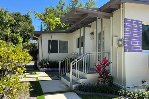 4225 SW 62nd Ave, South Miami FL 33155