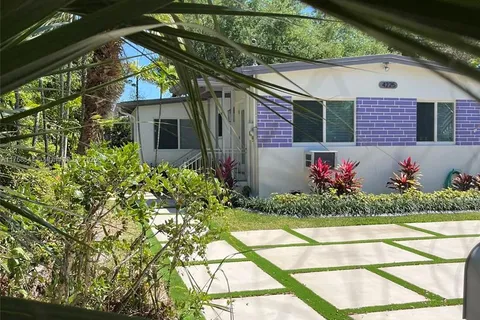 4225 SW 62nd Ave, South Miami FL 33155