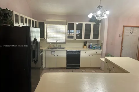 5416 Flagler St, Hollywood FL 33021