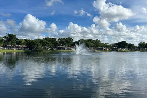 101 Berkley Rd # 112, Hollywood FL 33024