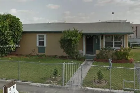 15500 SW 308th St, Homestead FL 33033