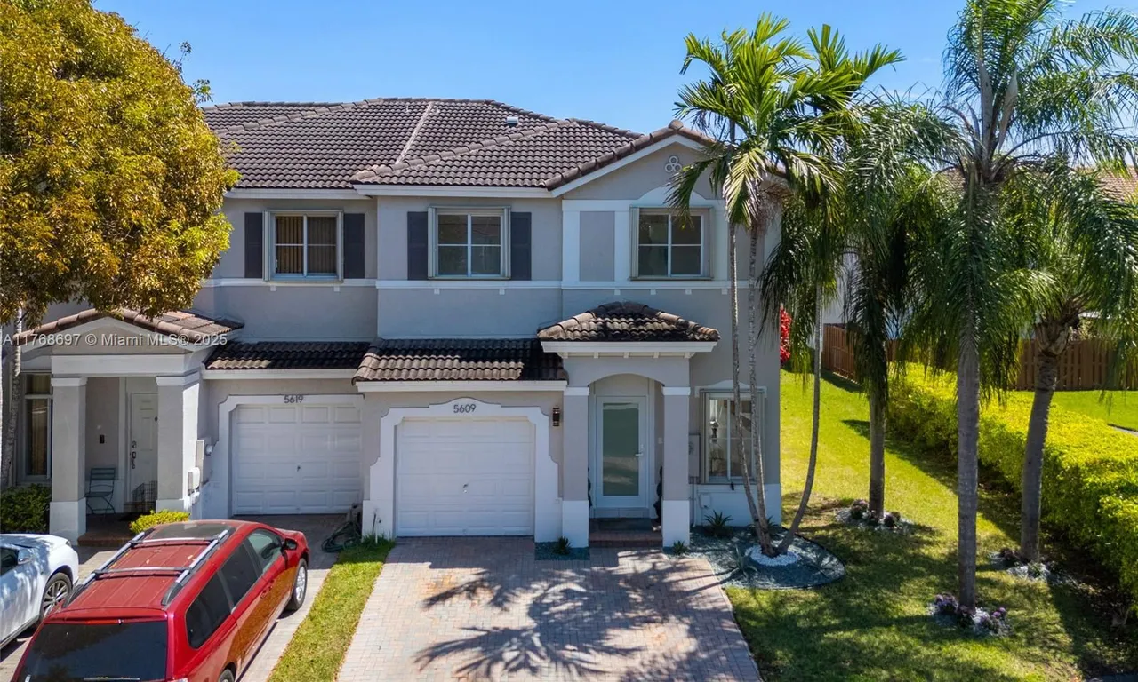 5609 NW 113th Ct, Doral FL 33178