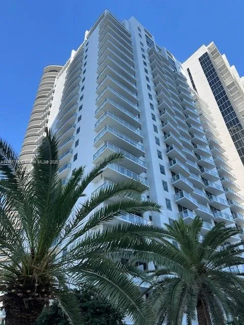 1050 Brickell Ave # 408, Miami FL 33131