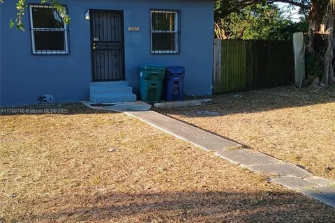 1090 NW 112th Ter, Miami FL 33168