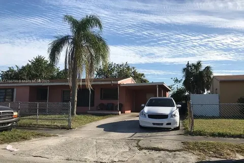 3010 NW 186th Ter, Miami Gardens FL 33056