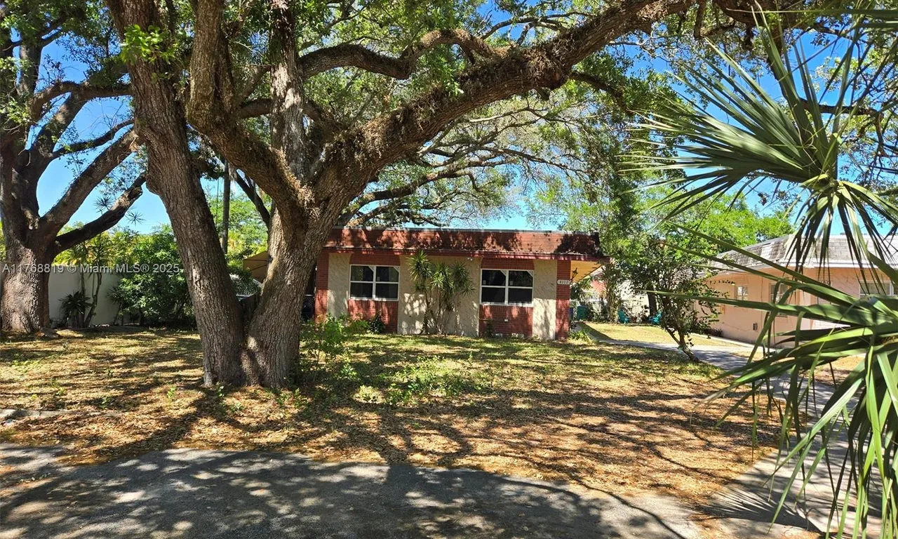 4101 SW 54th Ct # 2, Dania Beach FL 33314