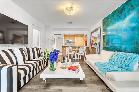 10275 Collins Ave # 116, Bal Harbour FL 33154