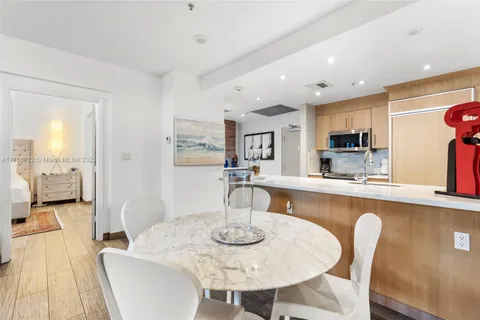 10275 Collins Ave # 116, Bal Harbour FL 33154