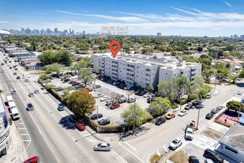 600 NW 32nd Pl # 502, Miami FL 33125