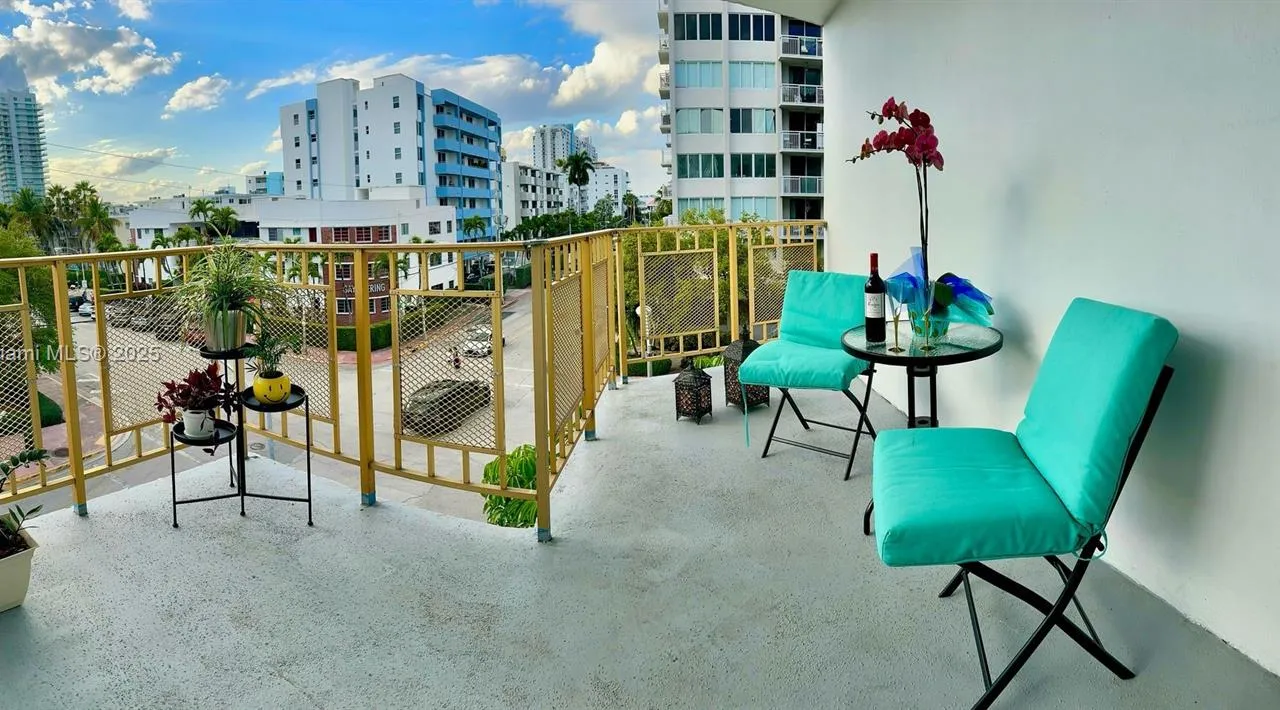 1340 Lincoln Rd # 401, Miami Beach FL 33139