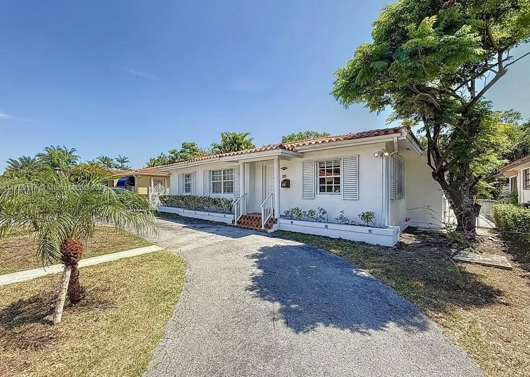 48 Marabella Ave, Coral Gables FL 33134
