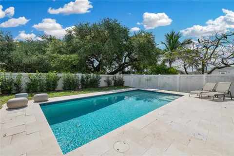 4980 Whispering Way, Dania Beach FL 33312
