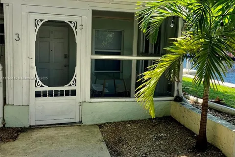 1310 NE 30th St # 3, Oakland Park FL 33334
