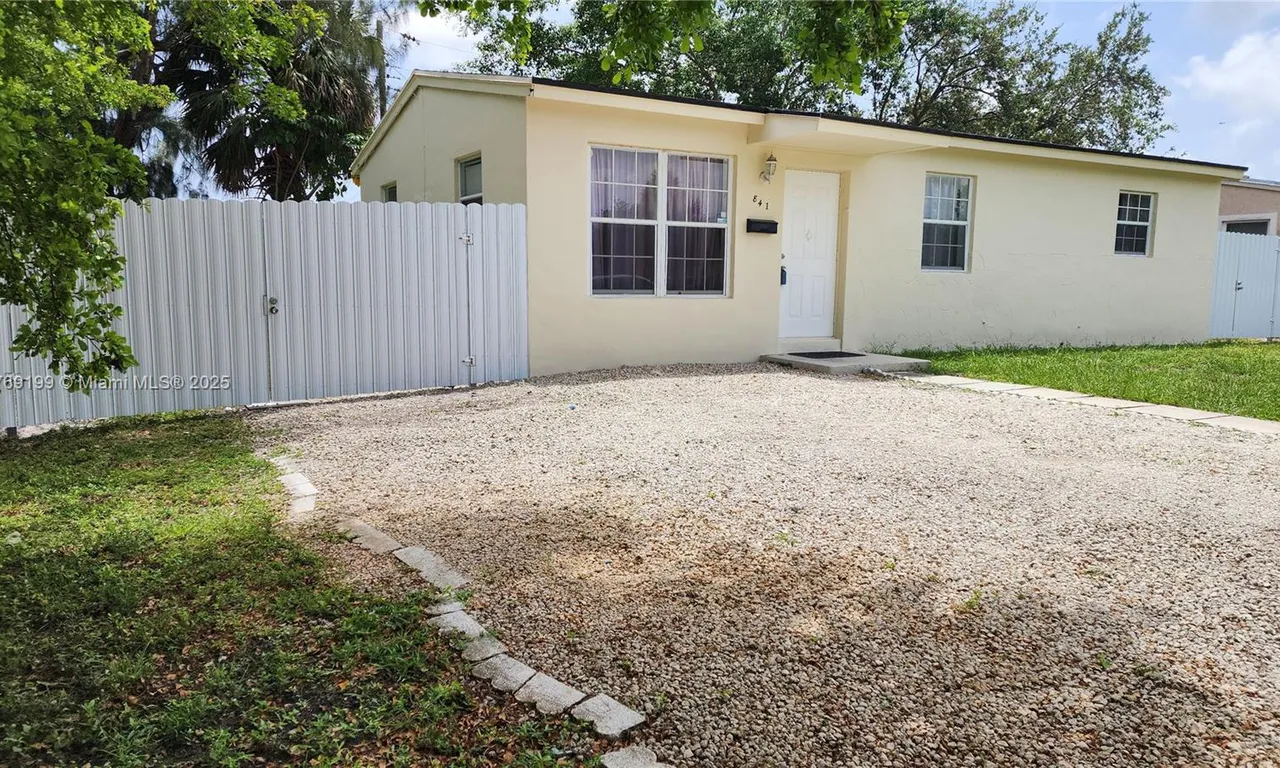 841 N 69th Ter # 841, Hollywood FL 33024