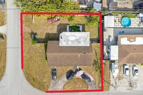17665 NW 37th Ct, Miami Gardens FL 33055