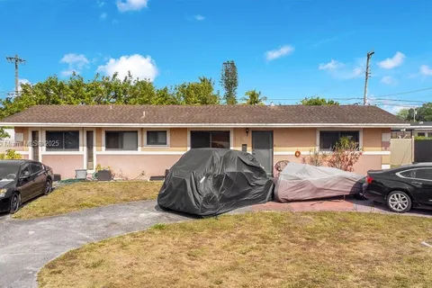 17665 NW 37th Ct, Miami Gardens FL 33055