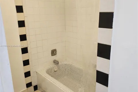 4354 NW 9th Ave # 1F, Deerfield Beach FL 33064