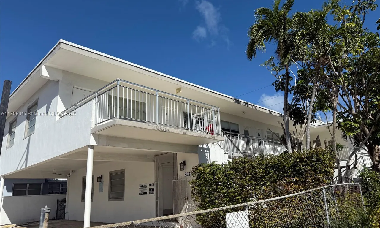 8531 Harding Ave # 10, Miami Beach FL 33141