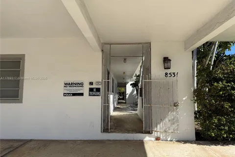 8531 Harding Ave # 10, Miami Beach FL 33141